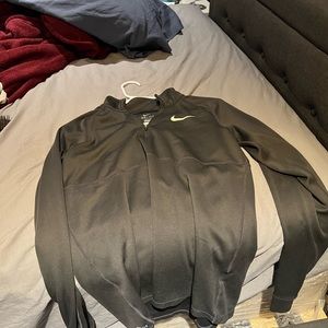 Nike dry fit king sleeve silk material